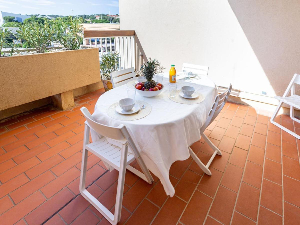 Apartment Le Port De Bormes By Interhome Dış mekan fotoğraf
